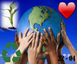 пазл День Земли, 22 апреля. Счастливый мир, мир рециркуляции и любовь к окружающей среде